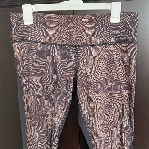 RARE Lululemon Wunder Under Pant *Full-On Luon in size 10- Golden Godess Cashew - Picture 4 of 6